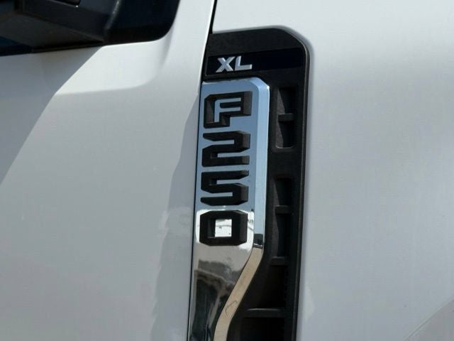 2026 Ford F-250SD XL Chrome Pkg