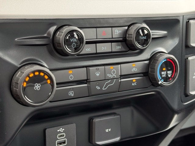 2027 Ford F-250SD XL Royal Service/Utility Bed