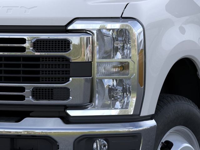 2026 Ford F-350SD XL Cab Chassis