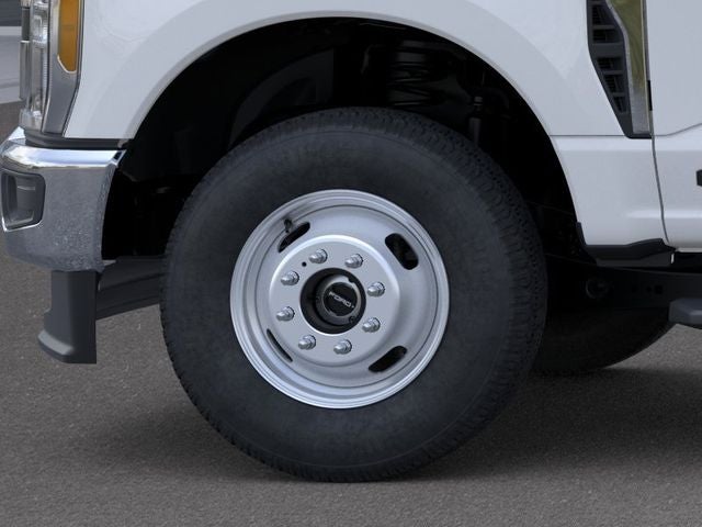 2026 Ford F-350SD XL Cab Chassis