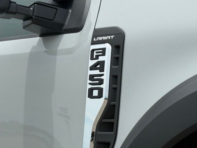 2026 Ford F-450SD Lariat DRW
