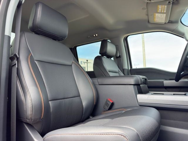 2026 Ford F-450SD Lariat DRW