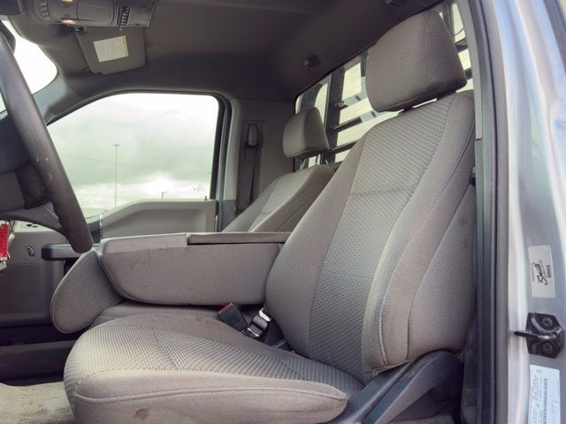 2022 Ford F-350SD XLT DRW Flat Bed