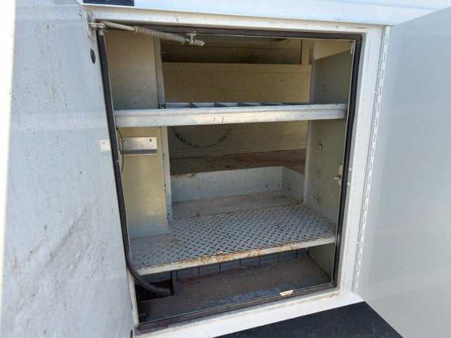 2011 Ford E-350SD Base Cutaway