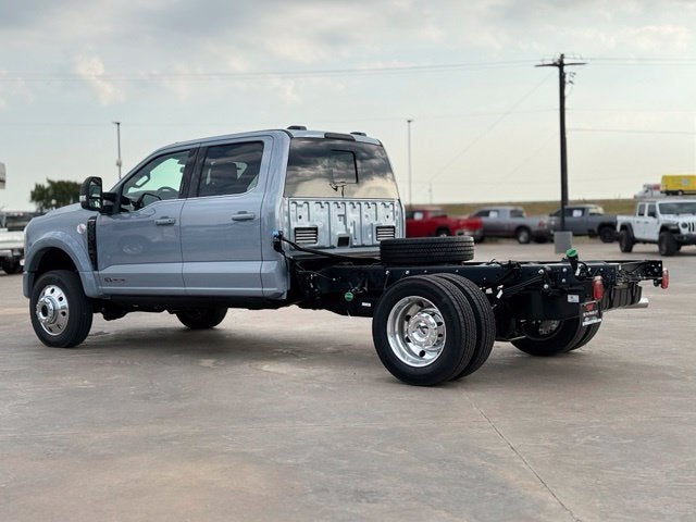 2027 Ford F-550SD Platinum DRW