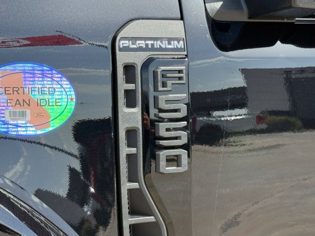 2027 Ford F-550SD Platinum DRW