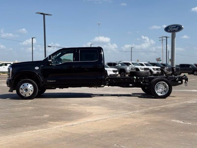 2027 Ford F-550SD Platinum DRW
