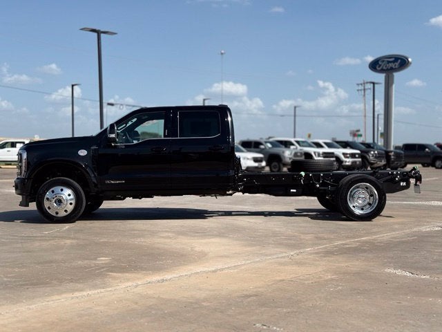 2027 Ford F-550SD Platinum DRW
