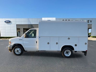 2026 Ford E-350SD Base KUV