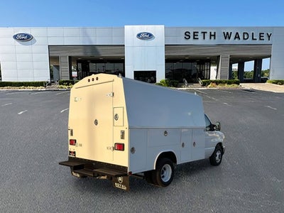 2026 Ford E-350SD Base KUV
