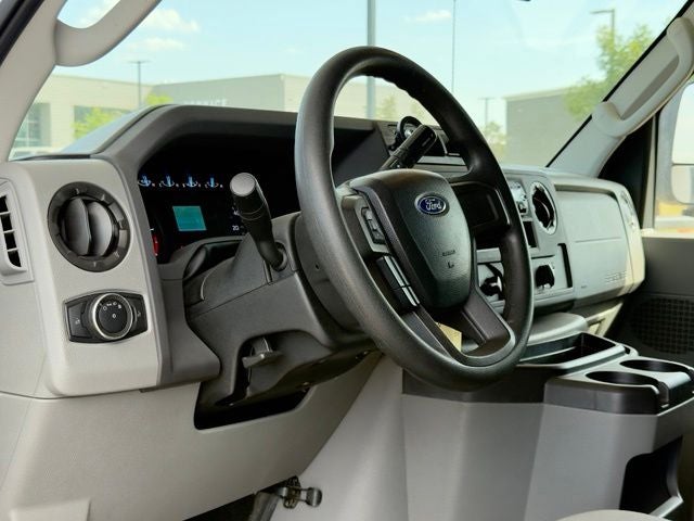 2023 Ford E-350SD Sunseeker RV