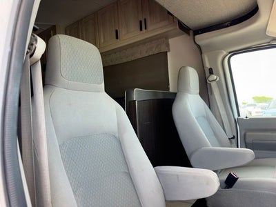 2023 Ford E-350SD Sunseeker RV