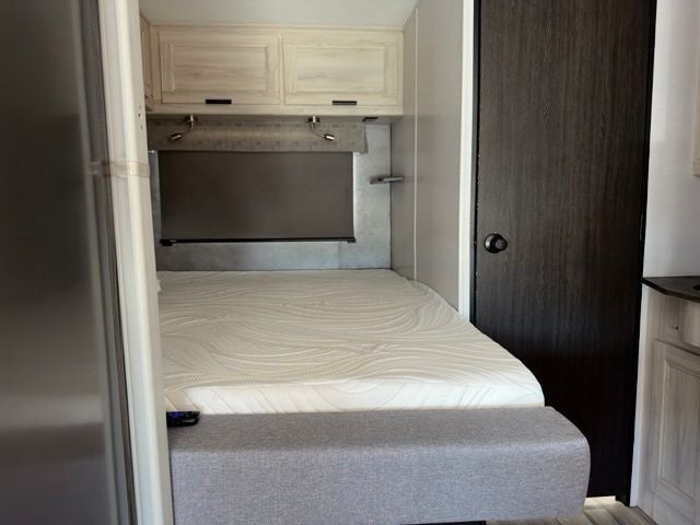 2023 Ford E-350SD Sunseeker RV