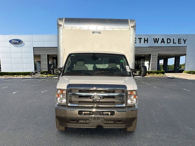 2026 Ford E-450SD Base 16' Box Van
