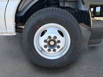 2026 Ford E-450SD Base 16' Box Van