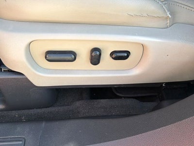 2015 Ford Explorer XLT 4WD | 7 Passenger