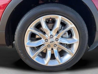 2015 Ford Explorer XLT 4WD | 7 Passenger