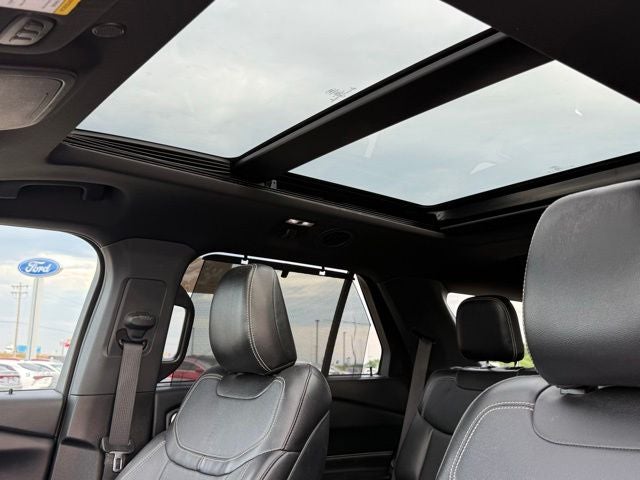 2020 Ford Explorer ST Premium Tech Pkg
