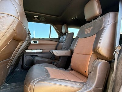 2022 Ford Explorer King Ranch 4WD | 7 Passenger