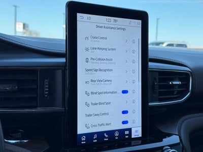 2022 Ford Explorer King Ranch 4WD | 7 Passenger