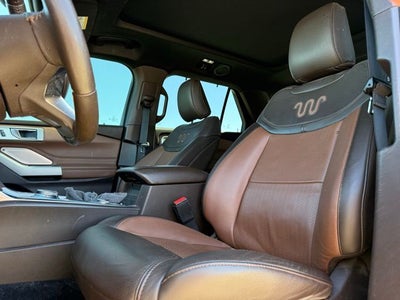 2022 Ford Explorer King Ranch 4WD | 7 Passenger
