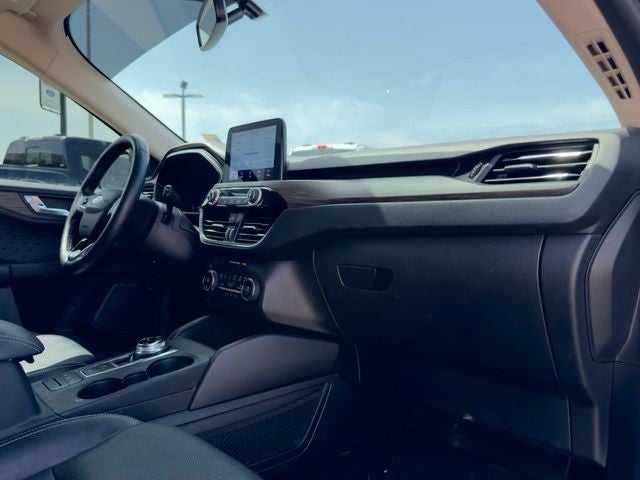 2020 Ford Escape Hybrid Titanium