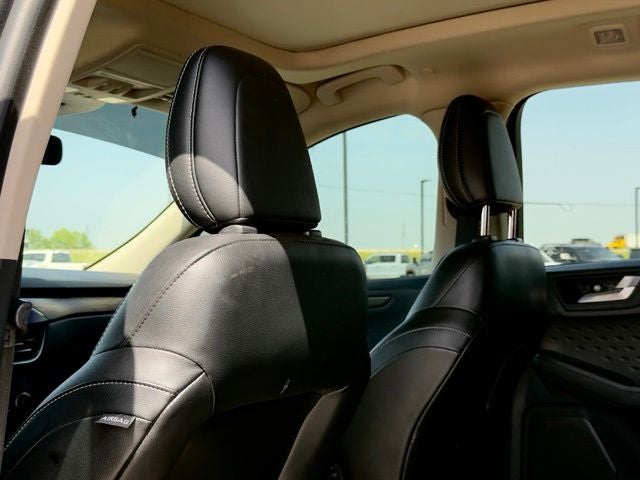 2020 Ford Escape Hybrid Titanium