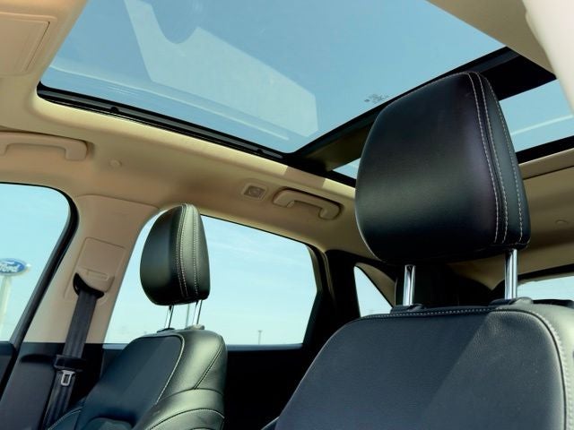 2020 Ford Escape Hybrid Titanium