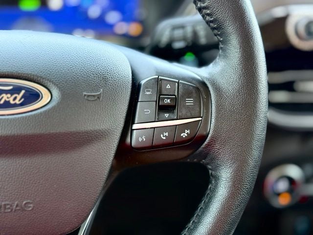 2020 Ford Escape Hybrid Titanium