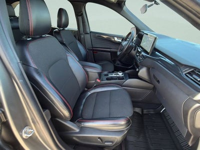 2023 Ford Escape Hybrid ST-Line Select AWD | Technology Pkg