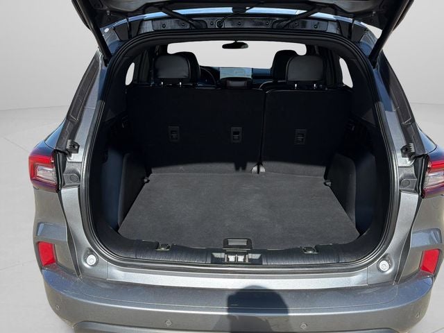 2023 Ford Escape Hybrid ST-Line Select AWD | Technology Pkg