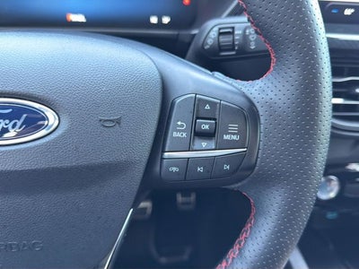 2023 Ford Escape Hybrid ST-Line Select AWD | Technology Pkg