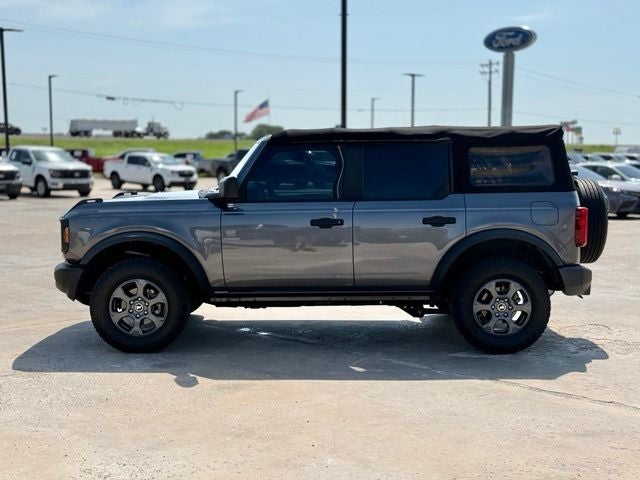 2021 Ford Bronco Base