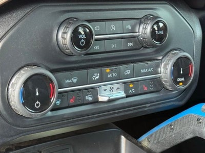 2022 Ford Bronco Outer Banks LUX High Pkg