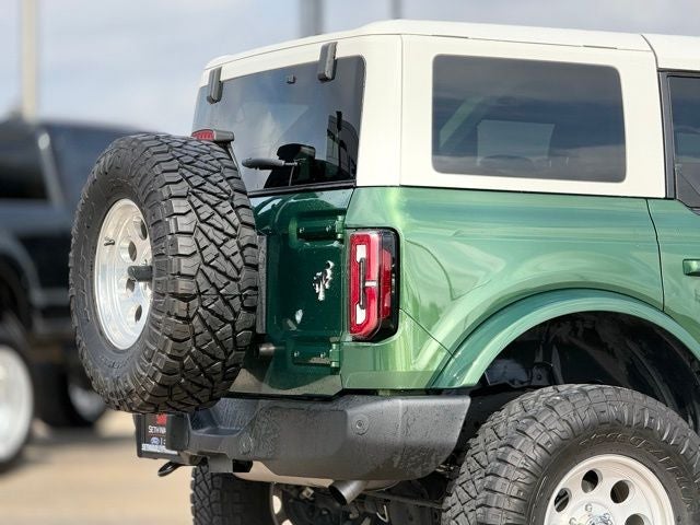 2024 Ford Bronco Outer Banks Custom Vintage Edition
