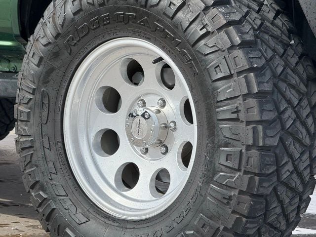 2024 Ford Bronco Outer Banks Custom Vintage Edition