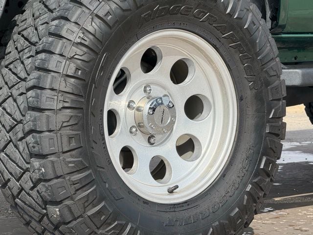 2024 Ford Bronco Outer Banks Custom Vintage Edition