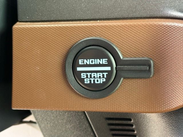 2024 Ford Bronco Outer Banks Custom Vintage Edition