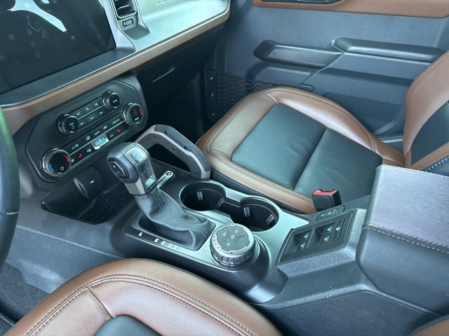 2024 Ford Bronco Outer Banks Custom Vintage Edition