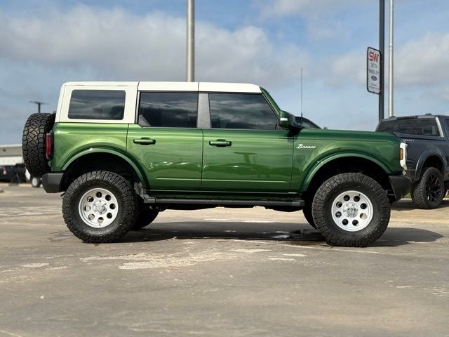 2024 Ford Bronco Outer Banks Custom Vintage Edition