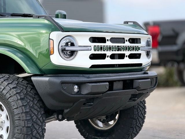 2024 Ford Bronco Outer Banks Custom Vintage Edition