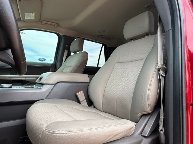 2020 Ford Expedition XLT BENCH SEAT