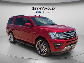 2020 Ford Expedition XLT CUSTOM WHEELS AND TIRES
