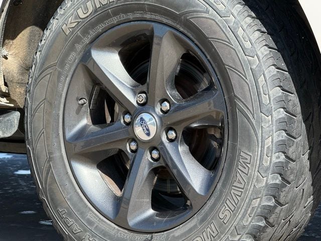 2018 Ford Expedition XLT 4WD | 8 Passenger