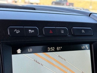 2018 Ford Expedition XLT 4WD | 8 Passenger