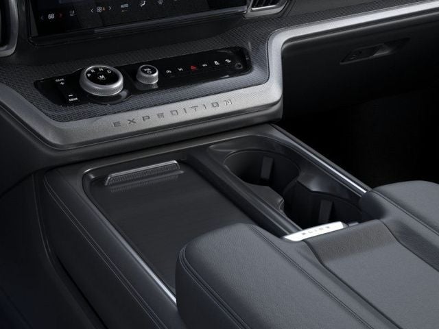 2025 Ford Expedition Platinum Stealth