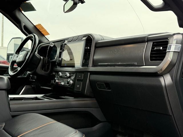 2024 Ford F-250SD Platinum 4WD | 6.7L Pwr Stroke