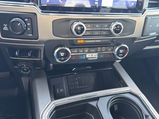 2022 Ford F-250SD Platinum FX4 | 6.7L Pwr Stroke