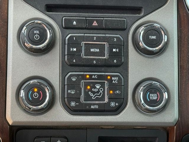 2015 Ford F-250SD Lariat