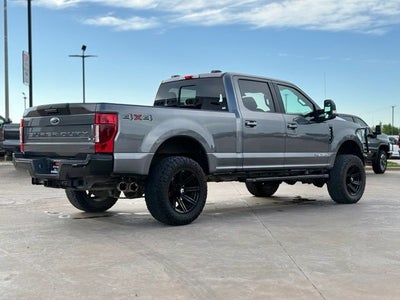 2022 Ford F-250SD Lariat